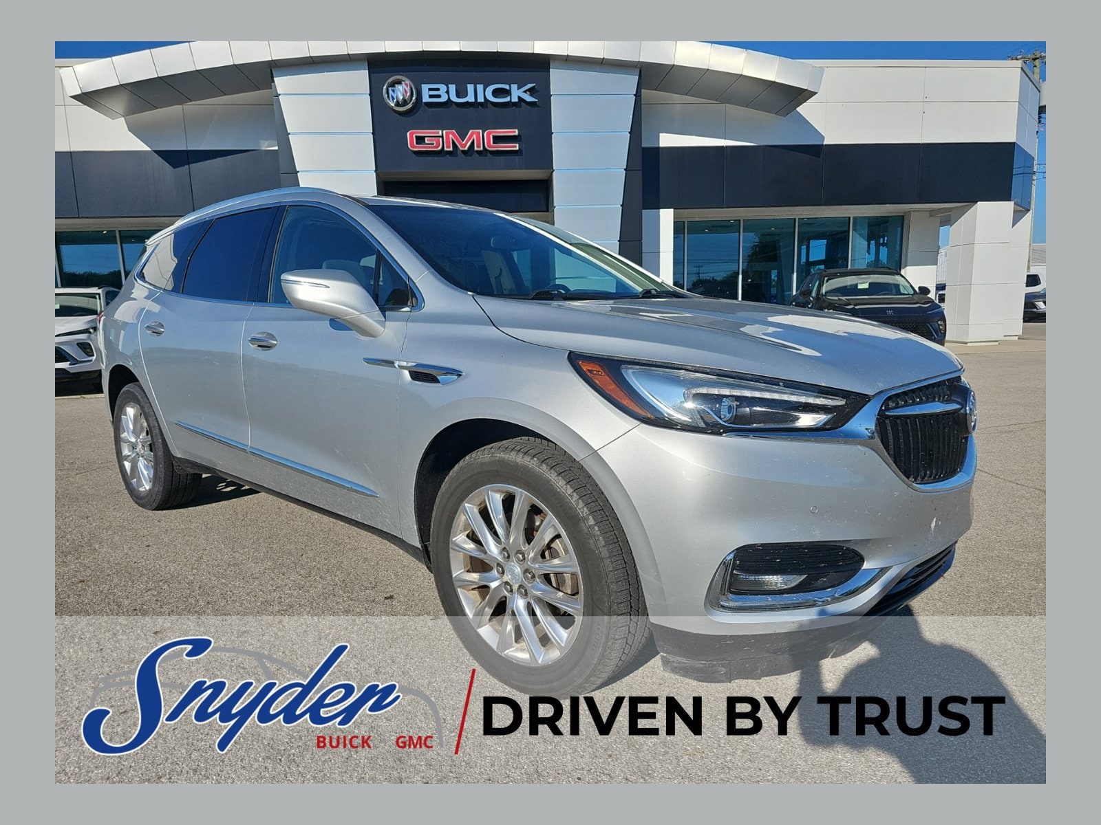 Used 2018 Buick Enclave Premium with VIN 5GAEVBKW0JJ175267 for sale in Napoleon, OH