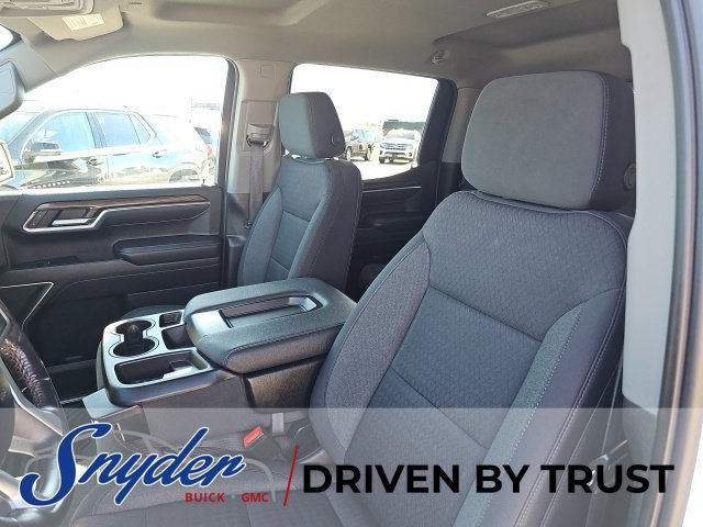 2022 Chevrolet Silverado 1500 LT - Photo 10