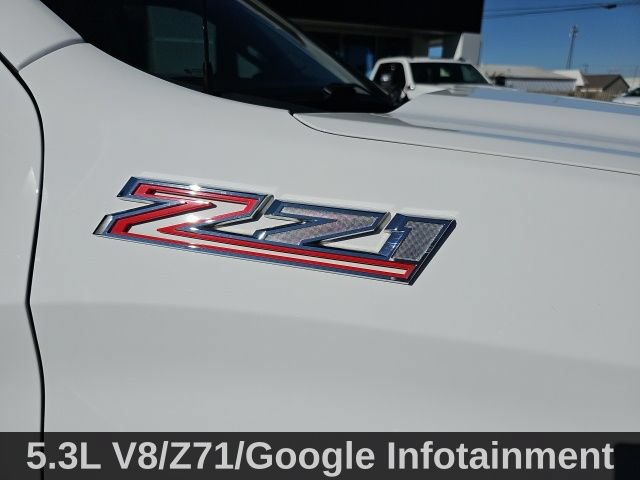 2022 Chevrolet Silverado 1500 LT - Photo 9