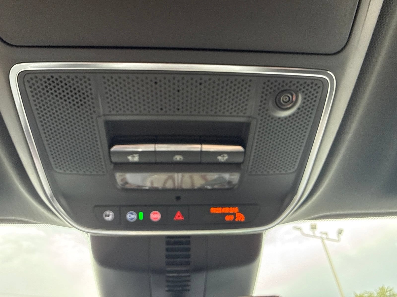 2027 GMC Acadia Denali - Photo 48