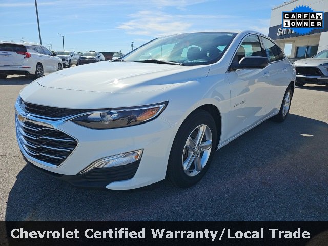 2023 Chevrolet Malibu photo 3