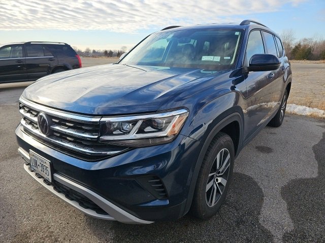 2022 Volkswagen Atlas SE's photo