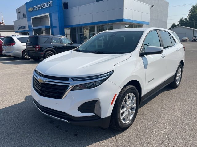 2023 Chevrolet Equinox LT photo 2