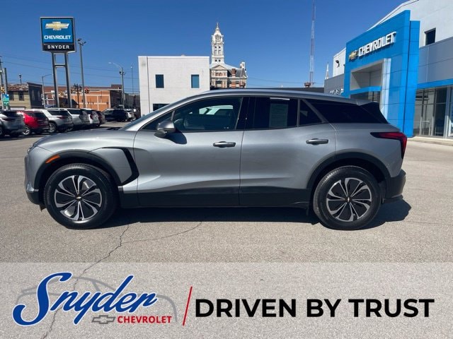 Used 2024 Chevrolet Blazer EV LT with VIN 3GNKDBRJ1RS195432 for sale in Napoleon, OH