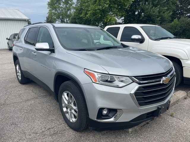 Used 2019 Chevrolet Traverse 1LT with VIN 1GNERGKW4KJ207954 for sale in Napoleon, OH