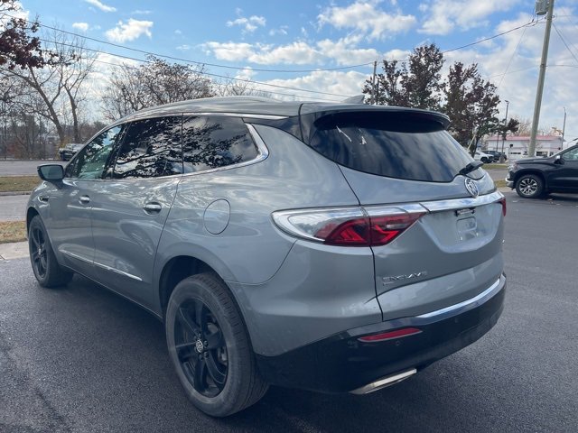 2023 Buick Enclave Essence photo 4