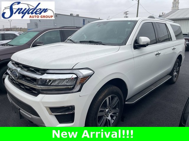 2023 Ford Expedition Limited's photo
