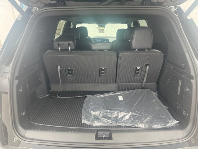 2026 Chevrolet Traverse LT - Photo 12