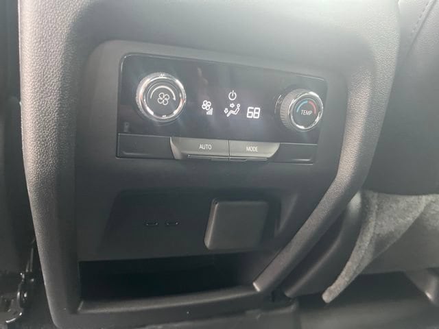 2026 Chevrolet Traverse LT - Photo 16