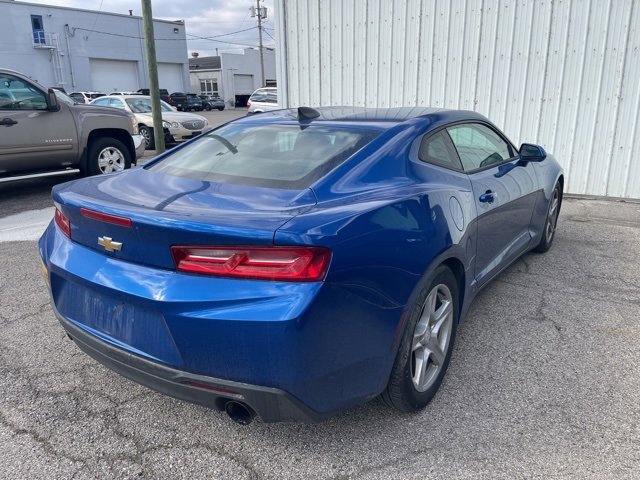 2018 Chevrolet Camaro 1LS 1LT photo 3