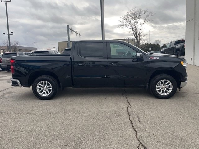 2026 Chevrolet Silverado 1500 LT photo 4