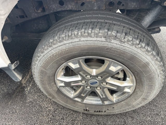 2022 Ford F-150 XL photo 4