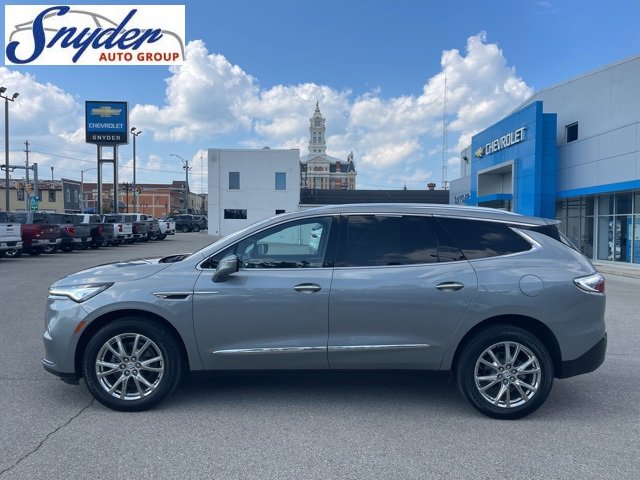 2023 Buick Enclave Essence