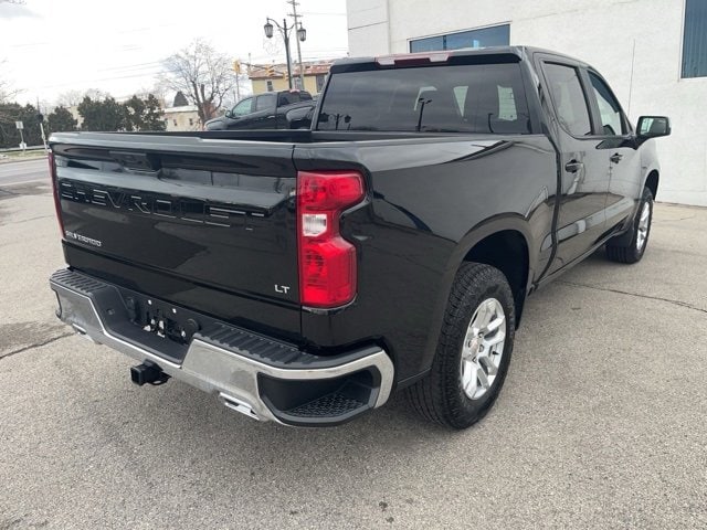 2026 Chevrolet Silverado 1500 LT photo 3