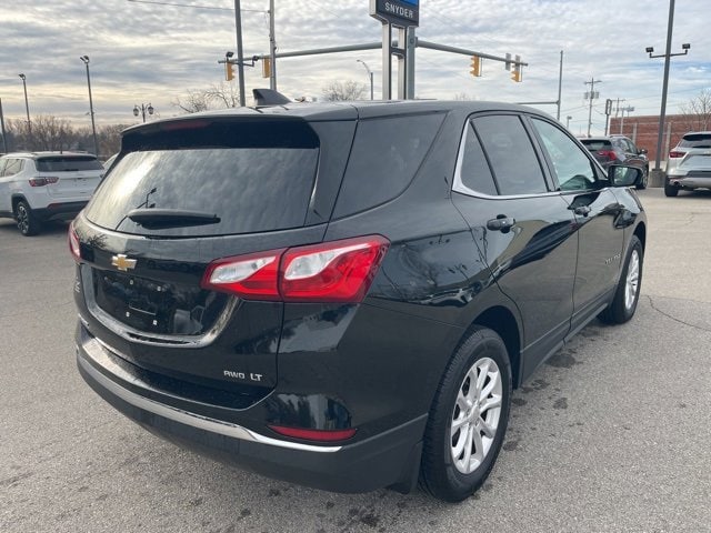 2018 Chevrolet Equinox LT photo 3