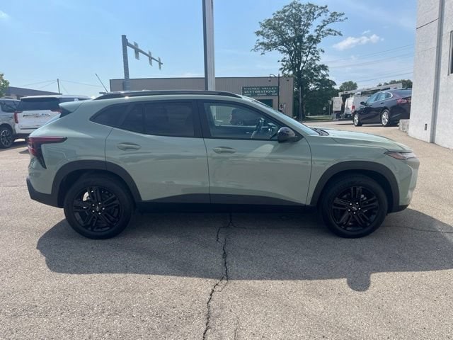 2026 Chevrolet Trax Activ - Photo 6