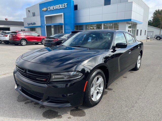 Used 2019 Dodge Charger SXT with VIN 2C3CDXBGXKH760069 for sale in Napoleon, OH