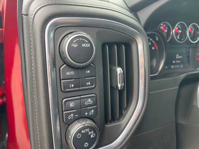 2021 Chevrolet Silverado 1500 RST - Photo 17