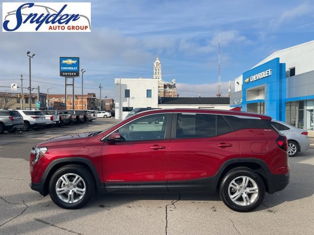 2023 GMC Terrain SLE's photo