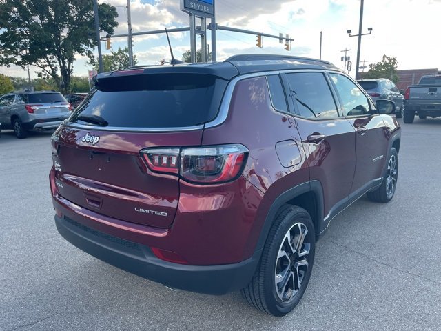 2022 Jeep Compass Limited photo 3