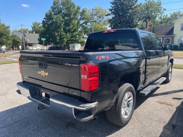 2018 Chevrolet Silverado 1500 LT photo 3