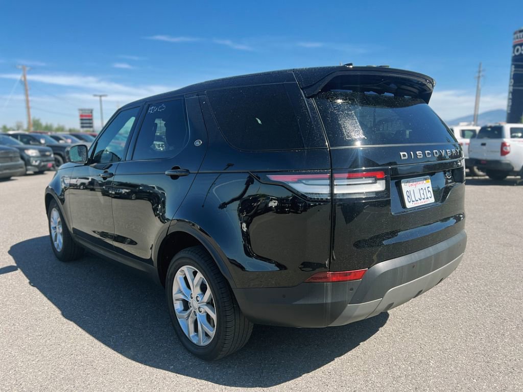 2019 Land Rover Discovery SE photo 3