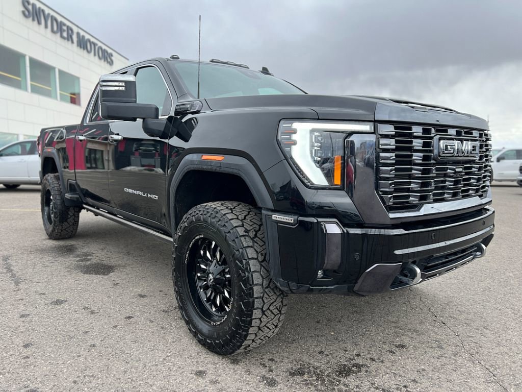 2024 Gmc Sierra 3500 HD Denali Ultimate photo 4