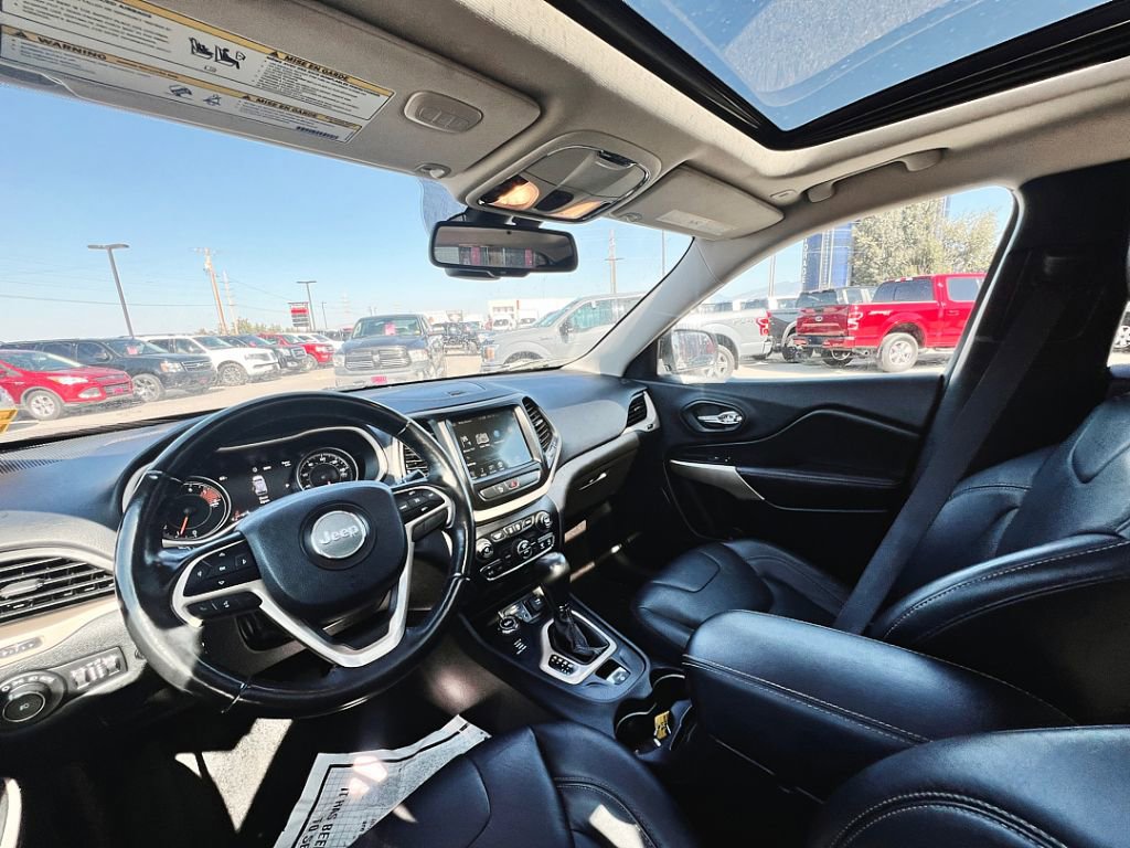 Image of 2018 Jeep Cherokee Limited 4x4 SUV