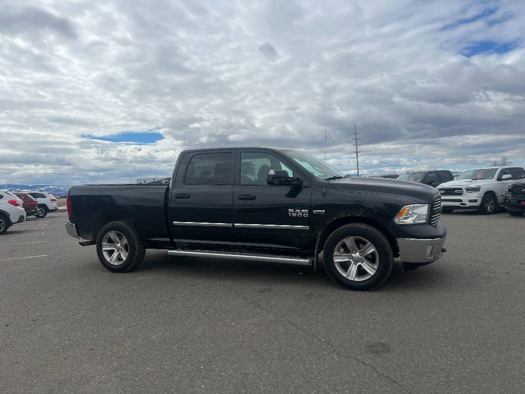 2017 Ram 1500 Tradesman photo 2