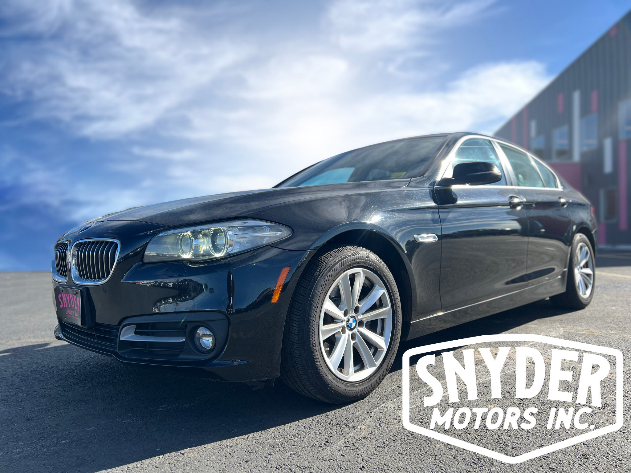 2015 BMW 5 Series 528i