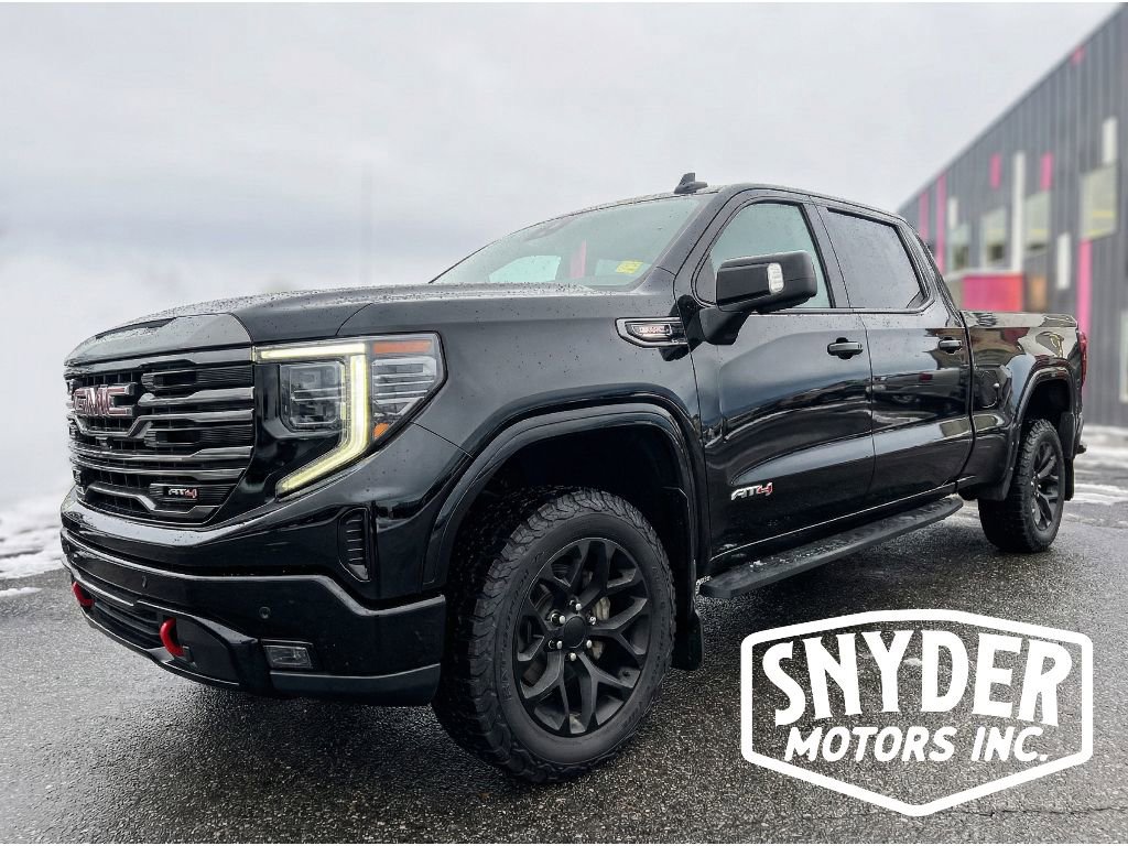 2022 GMC Sierra 1500 AT4's photo