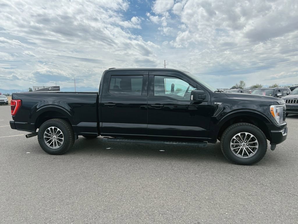 2023 Ford F-150 XLT photo 2