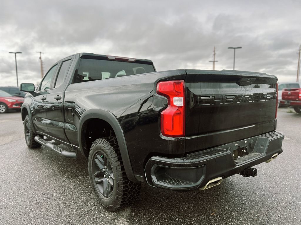 2020 Chevrolet Silverado 1500 Custom Trail Boss photo 3
