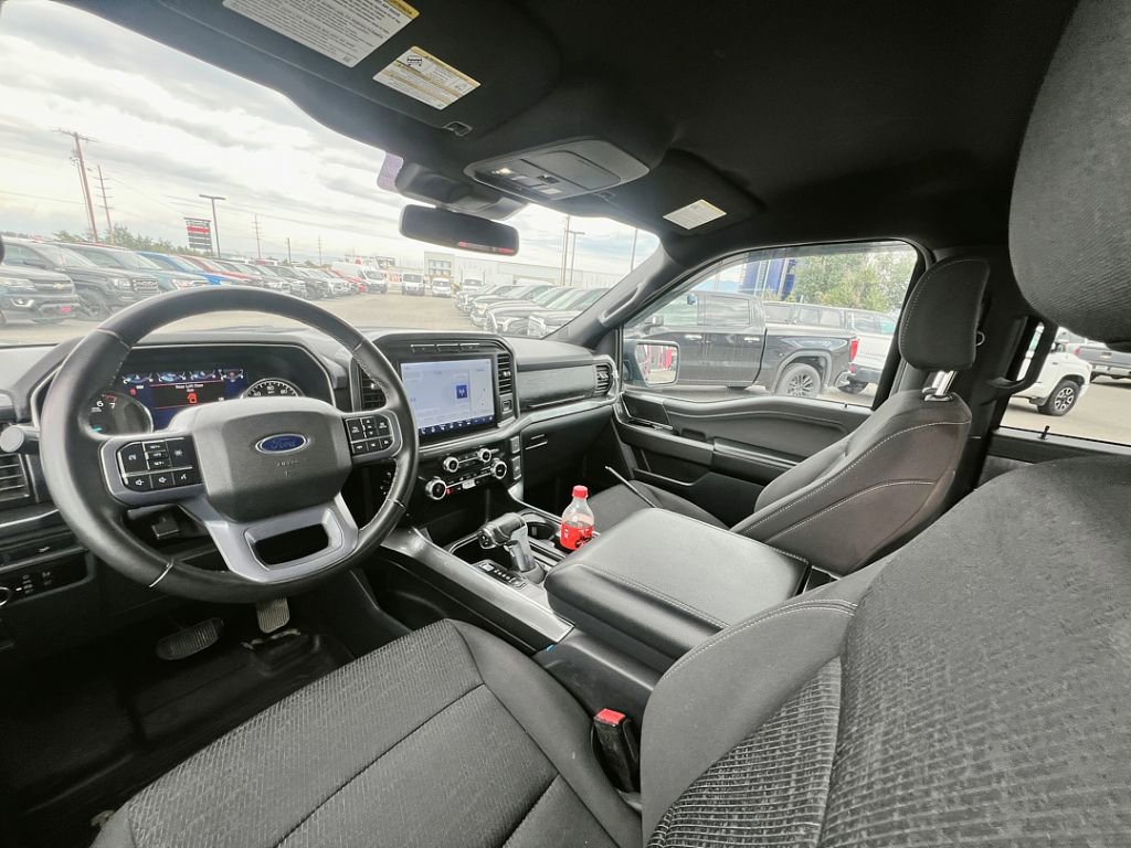 2023 Ford F-150 XLT photo 4