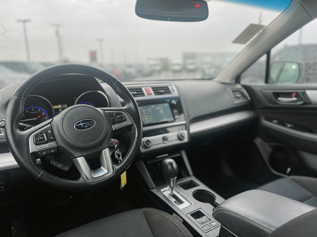 2016 Subaru Legacy 2.5i Premium photo 4