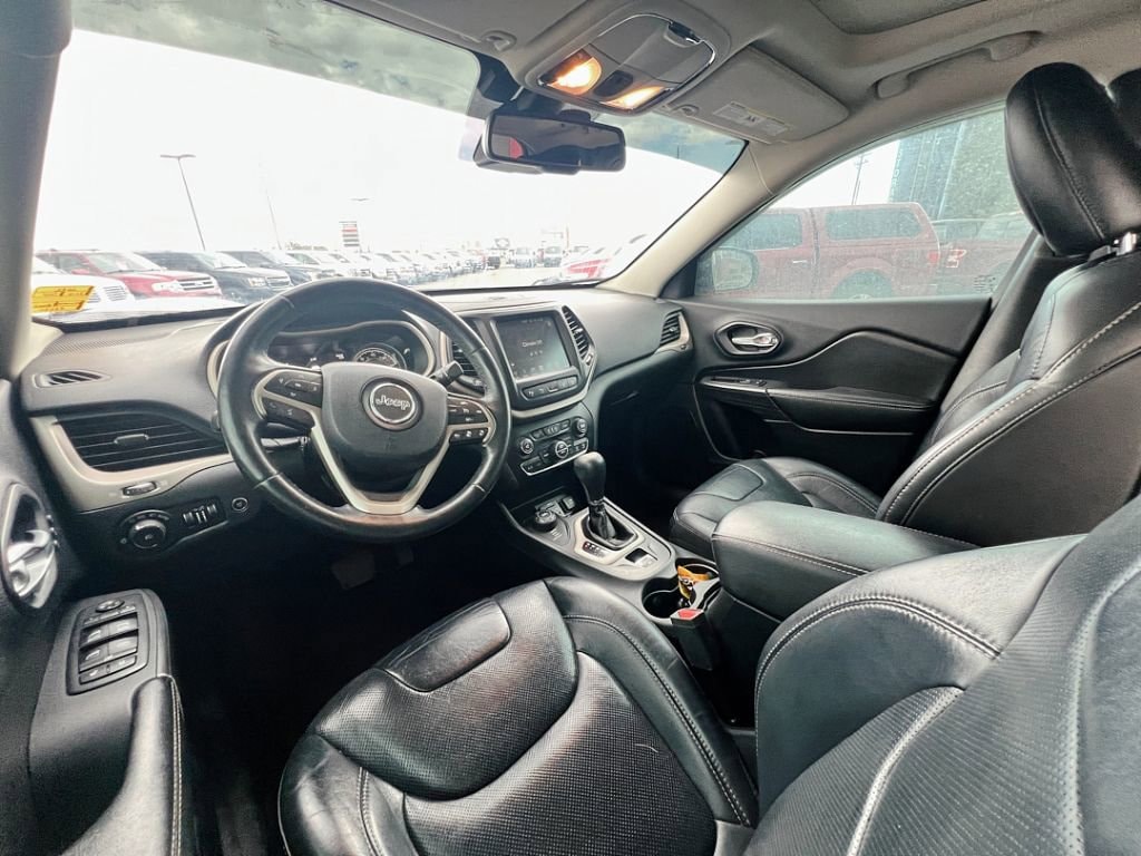 Used 2016 Jeep Cherokee Limited 4x4 SUV