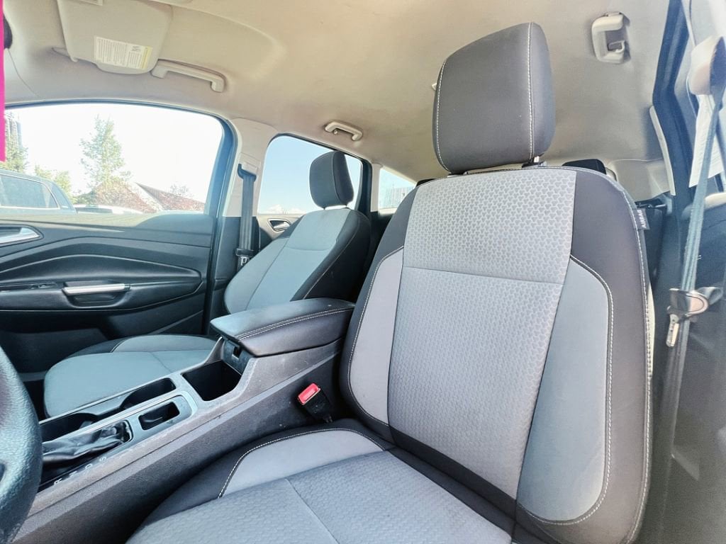 2019 Ford Escape SE - Photo 13