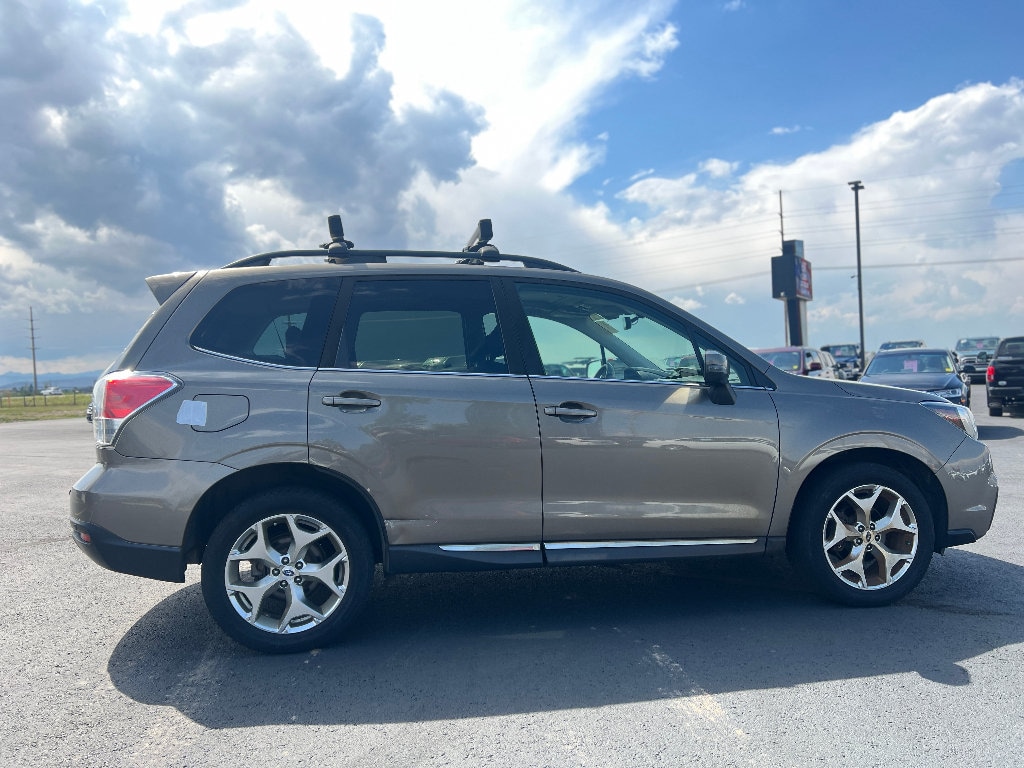 Used 2017 Subaru Forester 2.5i Touring SUV