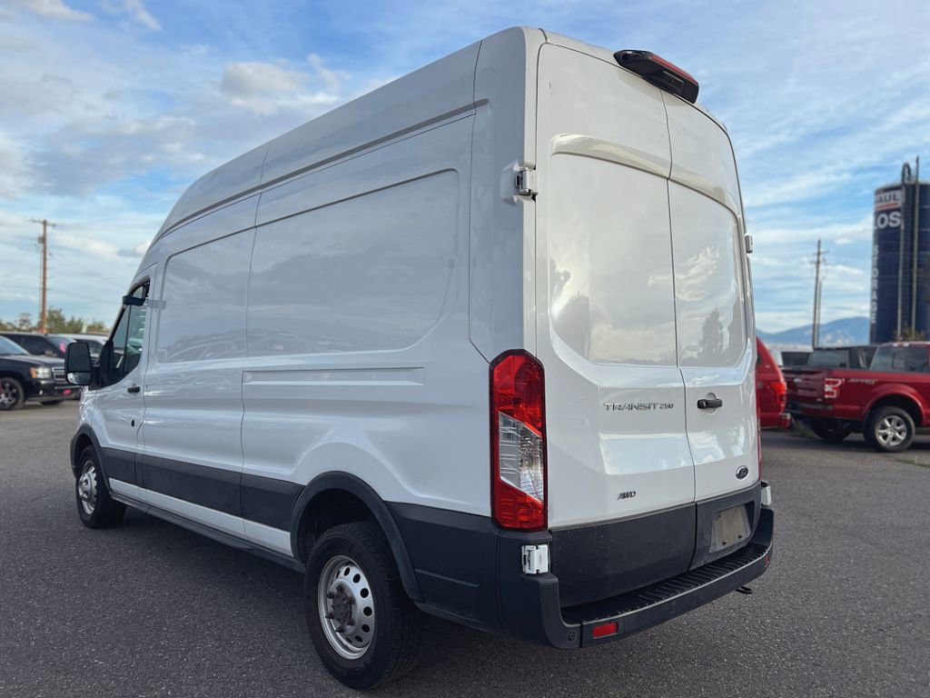 2023 Ford Transit photo 2