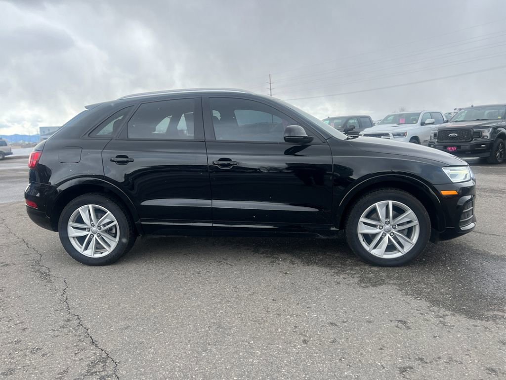 2017 Audi Q3 Premium photo 4