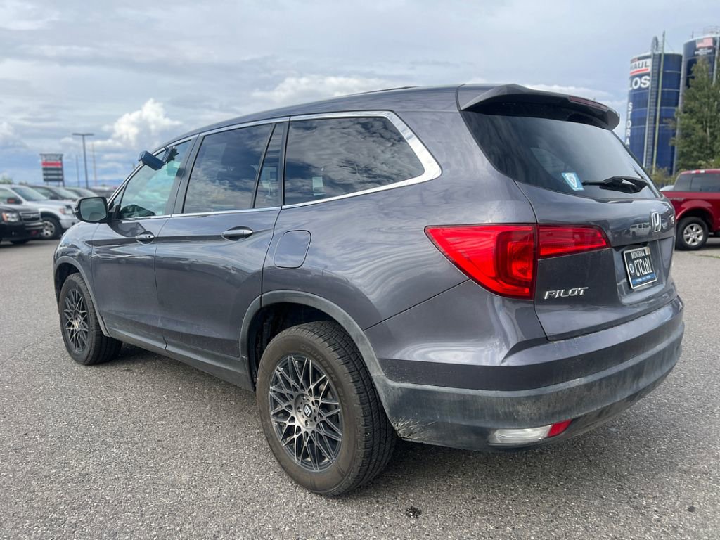 2018 Honda Pilot EX-L photo 3
