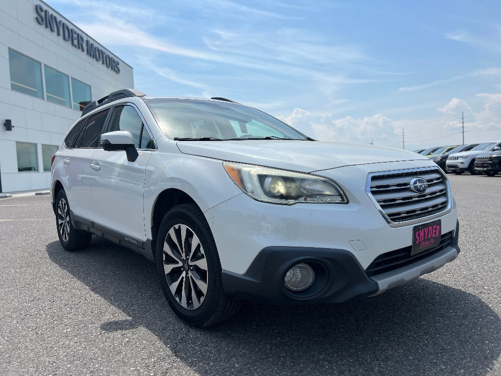 Used 2017 Subaru Outback 2.5i Limited with SUV