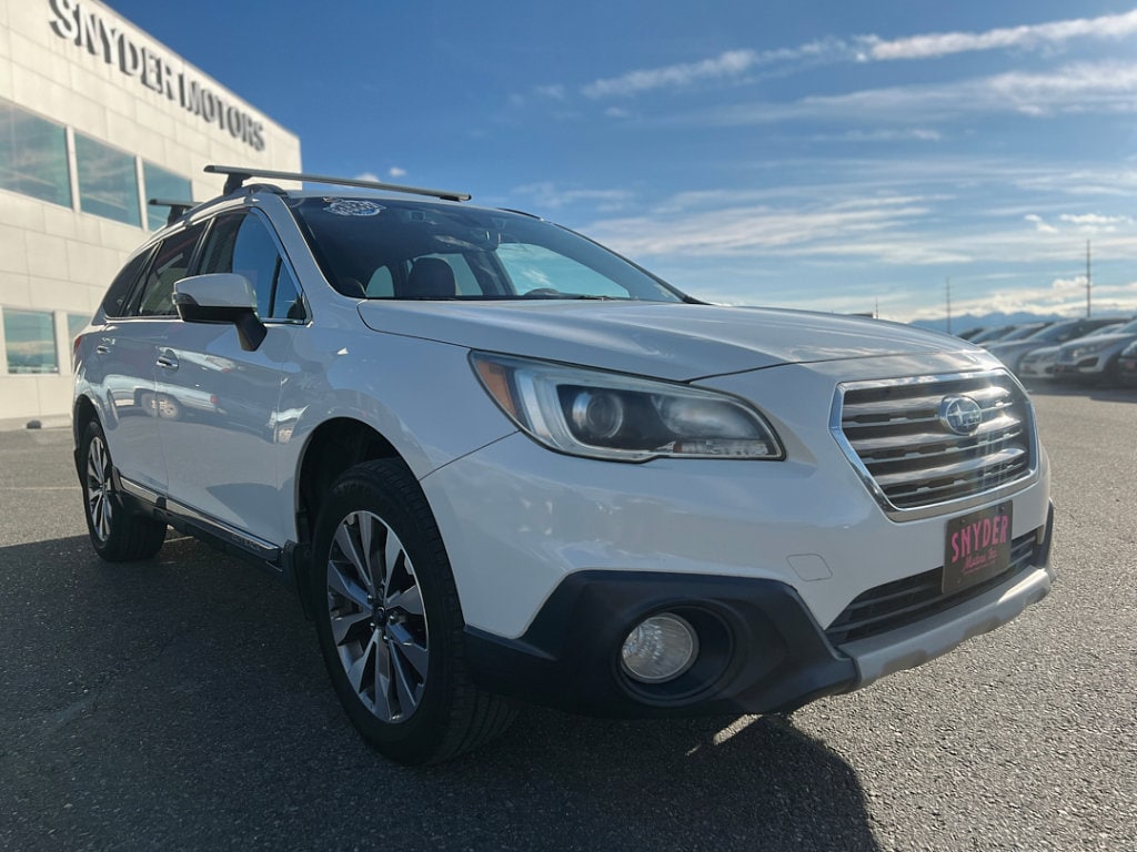 Used 2017 Subaru Outback 3.6R Touring with Starlink SUV