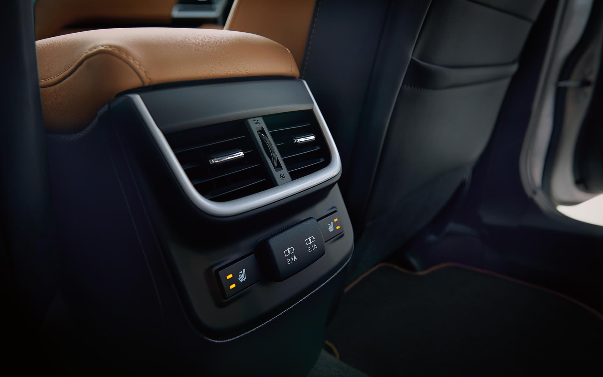  A close-up of the heated rear seat controls and climate control vents on the 2022 Subaru Legacy Touring XT.