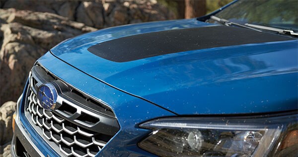 A close-up of the anti-glare hood design of the 2023 Outback Wilderness.