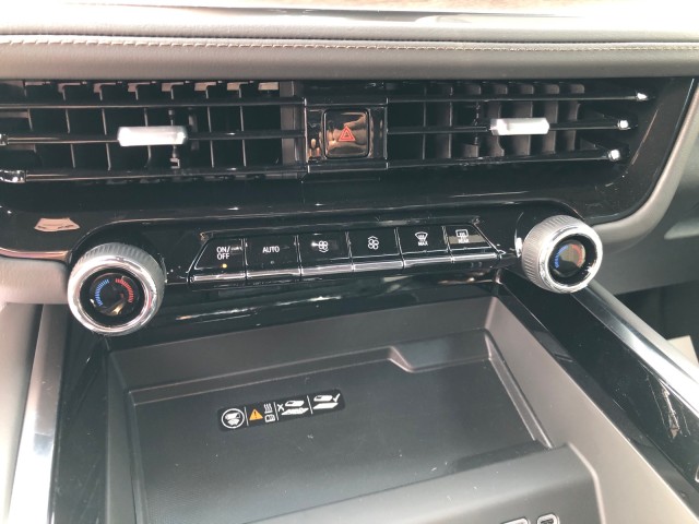 2025 Chevrolet Tahoe High Country - Photo 16