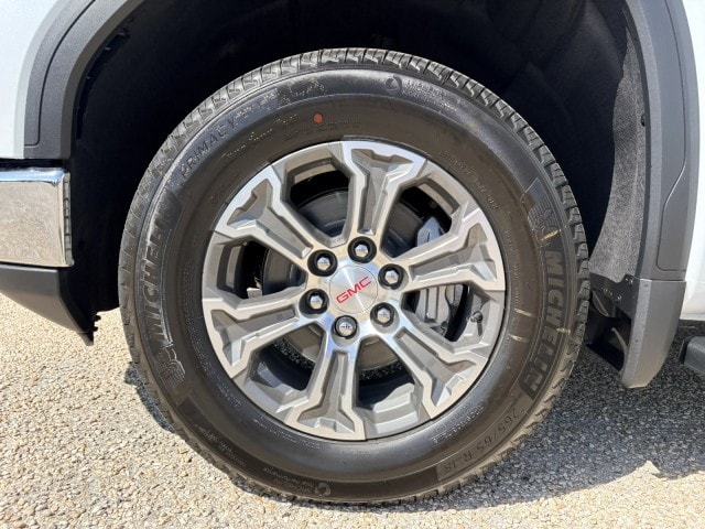 2026 GMC Sierra 1500 SLT - Photo 22