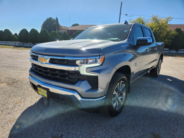 2026 Chevrolet Silverado 1500 LT's photo