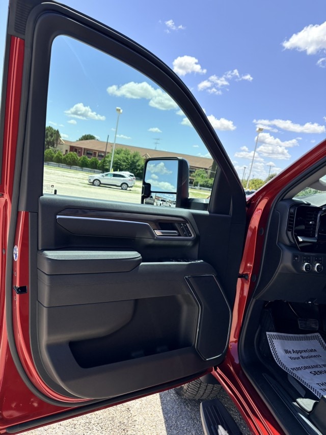 2026 GMC Sierra 2500HD SLT - Photo 8