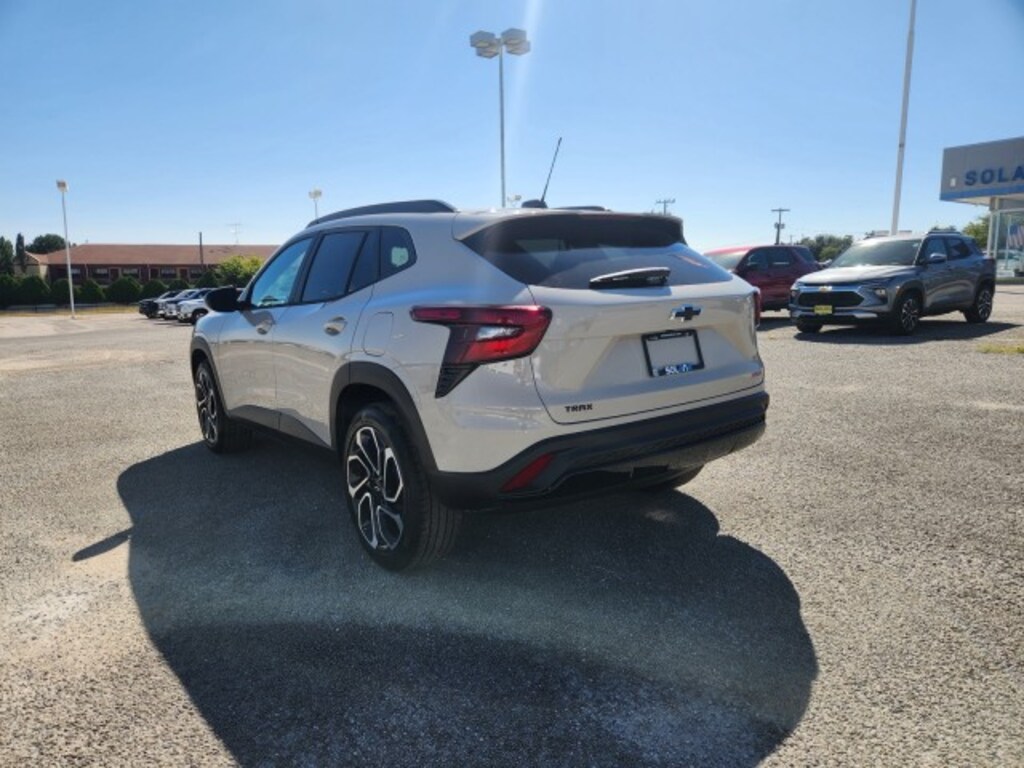 New 2026 Chevrolet Trax 2RS SUV